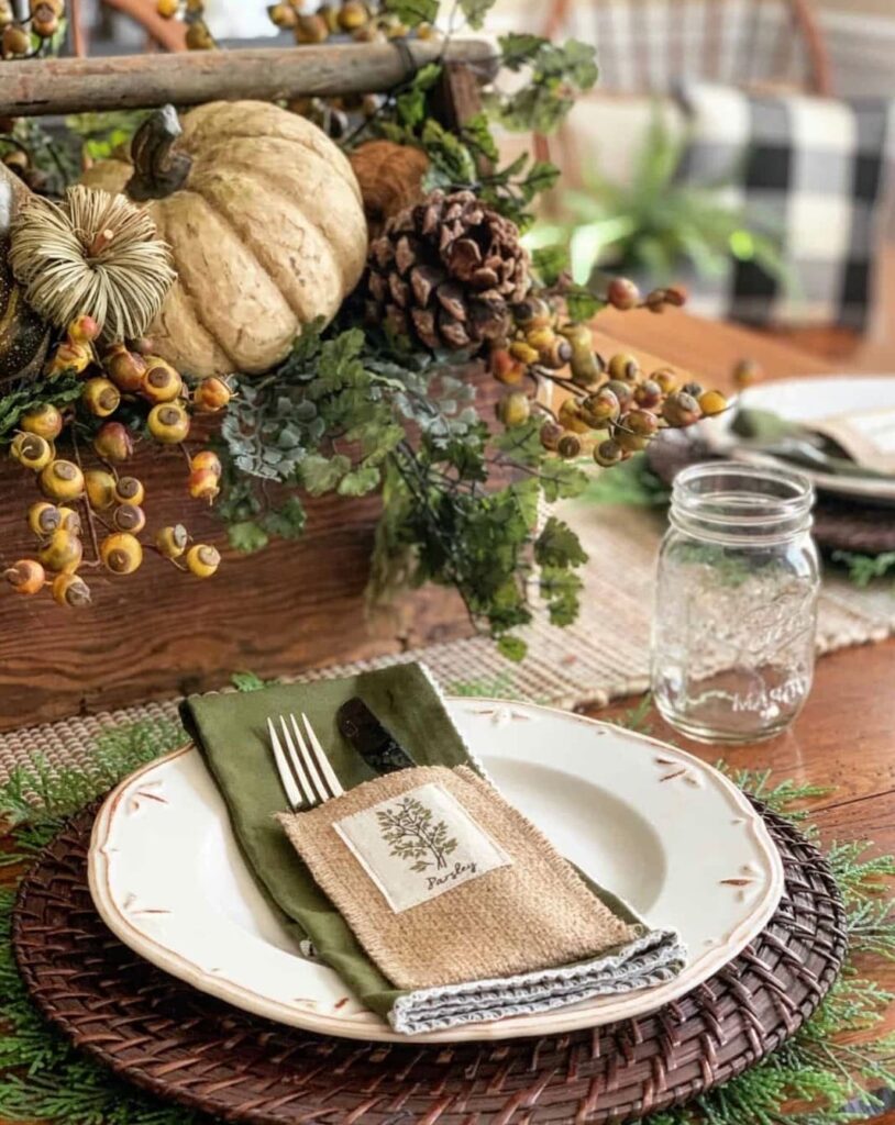 10 Stunning Thanksgiving Day Decor Ideas